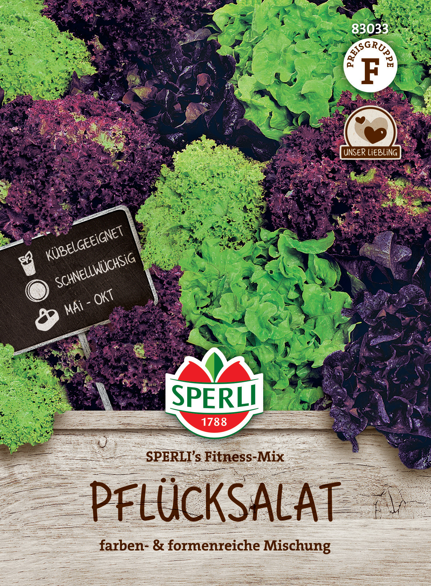 Verschiedene bunte Salatblätter auf einem Holzbrett, Markenlogo und Beschriftung.