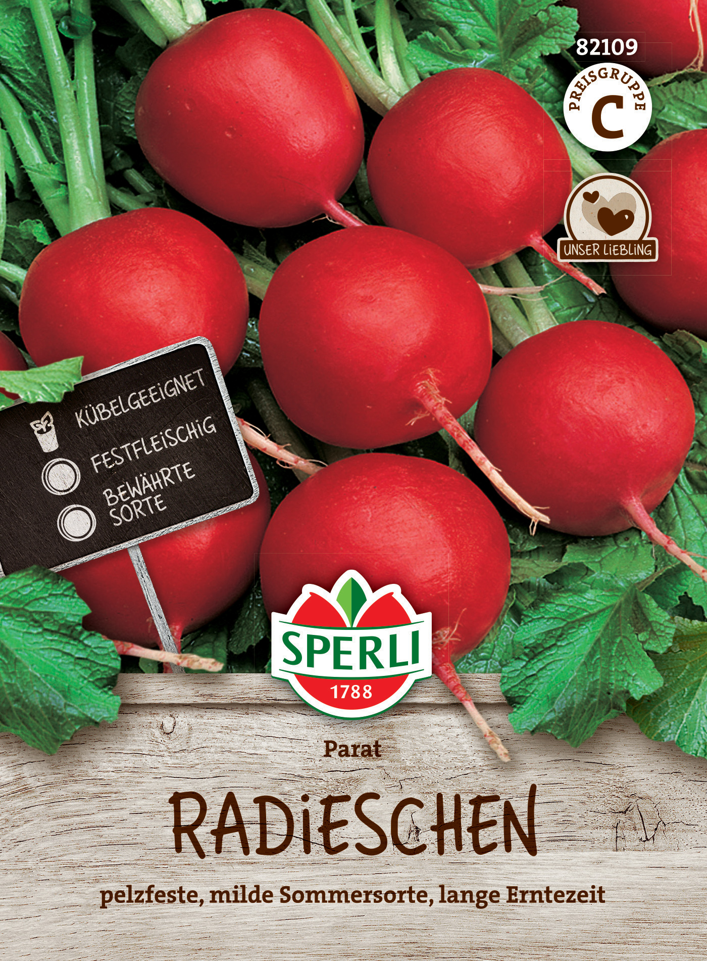 Radieschen mit grünen Blättern, auf Holzuntergrund, Verpackung für Saatgut, kurze Beschreibung in Deutsch.